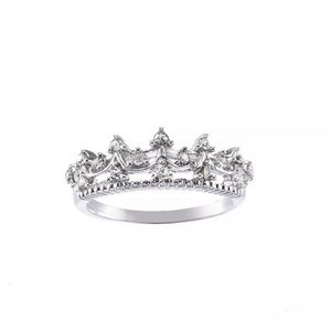 Exquisite Women Silver Crown Ring